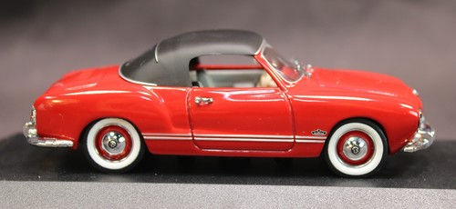 VW Karmann Ghia Cabriolet Softop 1:43 Car Diecast Paul's Model Art Minichamps - Foto 4 di 7