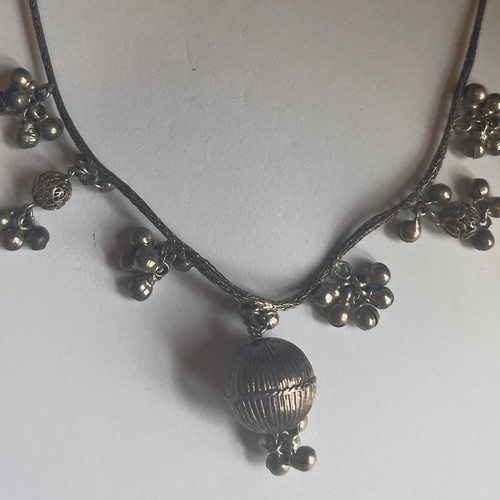Vintage Silver Choker Necklace Dangling Woven Chain Tribal Ethnic Jewelry - Picture 3 of 12