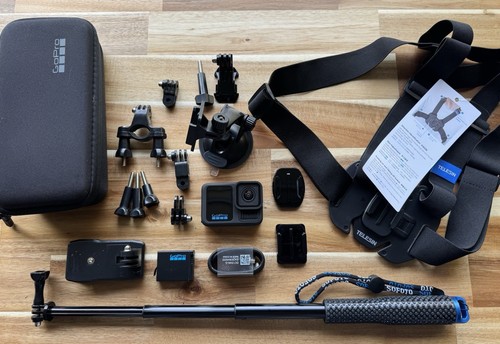 GoPro Hero13 Black Hero 13 + 64GB Card + Suction Cup + Chest Mount + HandleBar+ - Picture 1 of 7