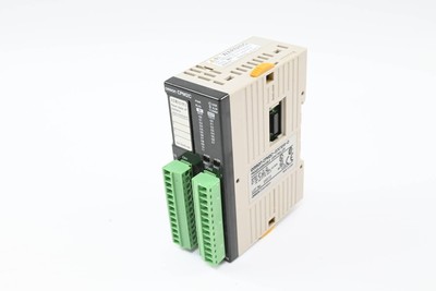 Omron programmmable Controller CPM2C-20C1DR-D