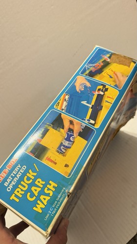 Vintage 1970s Blue Box Shell Gas Station Car Wash Playset — Incomplete w/ Box - Picture 5 of 17