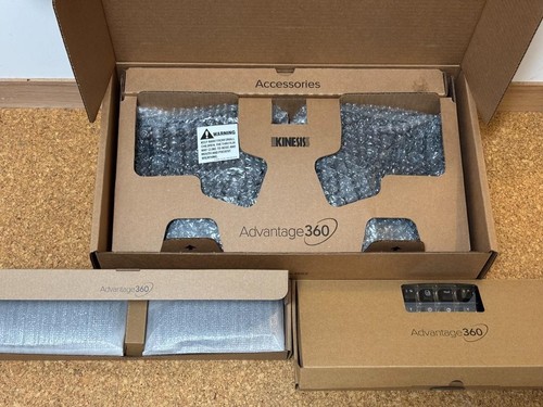 Kinesis Advantage360 Pro Bluetooth/Pads/Keycap Set w/Box - Photo 20/24