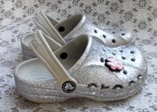 CROCS CLASSIC CLOGS, Pale Gray Silver Sparkle, Minnie Mouse Jibetz, Girl's C 12