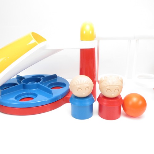 Vintage 1989 Tupperware Tuppertoys Li'l Tuppers Schoolyard Playground Set - Picture 3 of 5