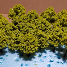 N Gauge Trees Set A23 - 16x Yellow / green woodland model trees 3cm