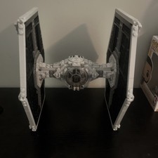LEGO Star Wars Imperial TIE Fighter (75211)