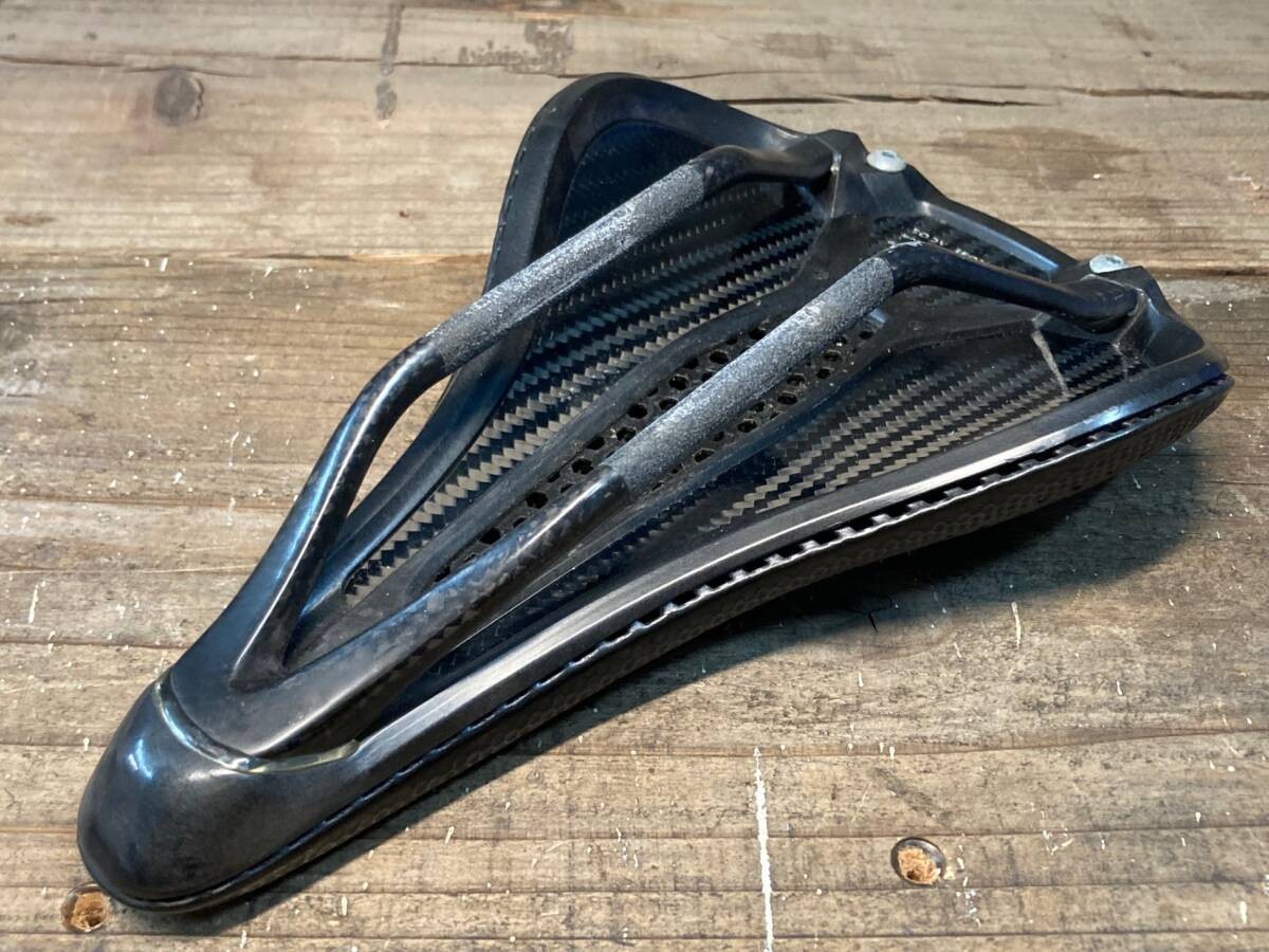 Specialized S-Works Power Mirror Saddle Black 143mm Carbon Specialized S-Works Power Mirror Saddle Black 143mm Carbon
