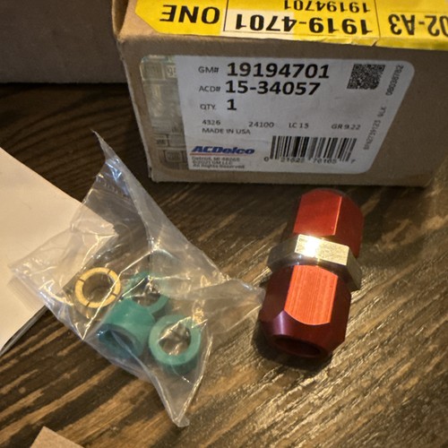 NEW GM OEM 3/8 IN AIR CONDITIONING LINE REPAIR KIT- GENERAL MOTORS GMC 19194701 - Picture 2 of 2