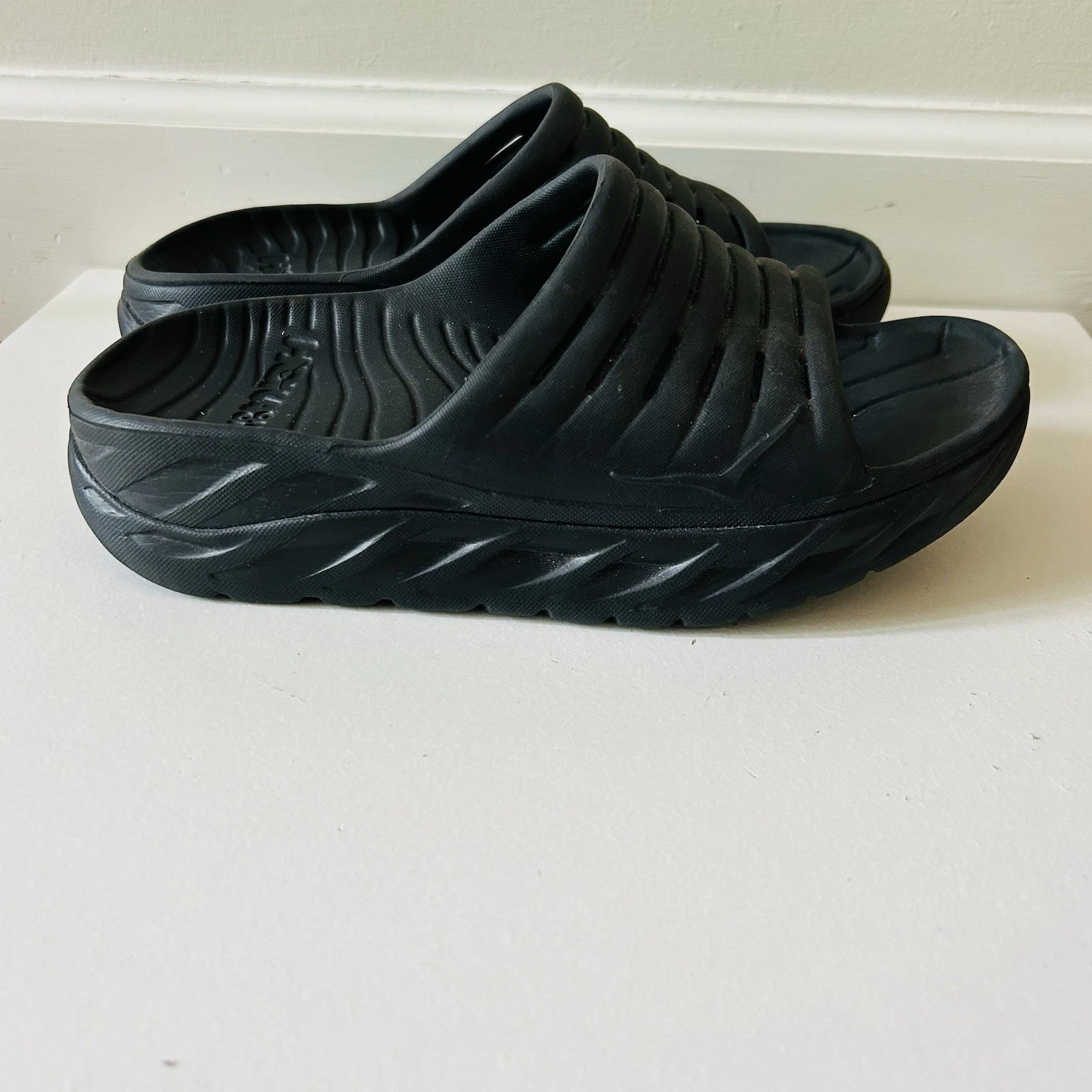 Scarpe infradito Hoka One One Ora da recupero slide donna taglia 8 nere ortopediche