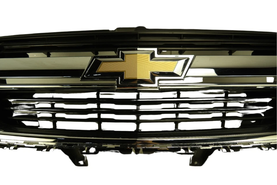 2015-2020 Chevrolet Chevy Colorado Front Upper Grill Grille Genuine OEM - Image 3 of 4
