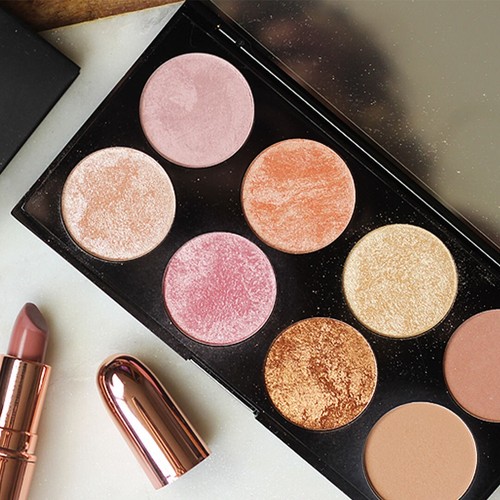 Makeup Revolution Ultra Blush and Contour Palette - Golden Sugar (12.8gm) - Picture 8 of 8