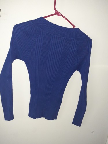 No Boundaries Ladies Blue V-neck Pullover Sweater Junior Size Medium - 第 2/3 張圖片