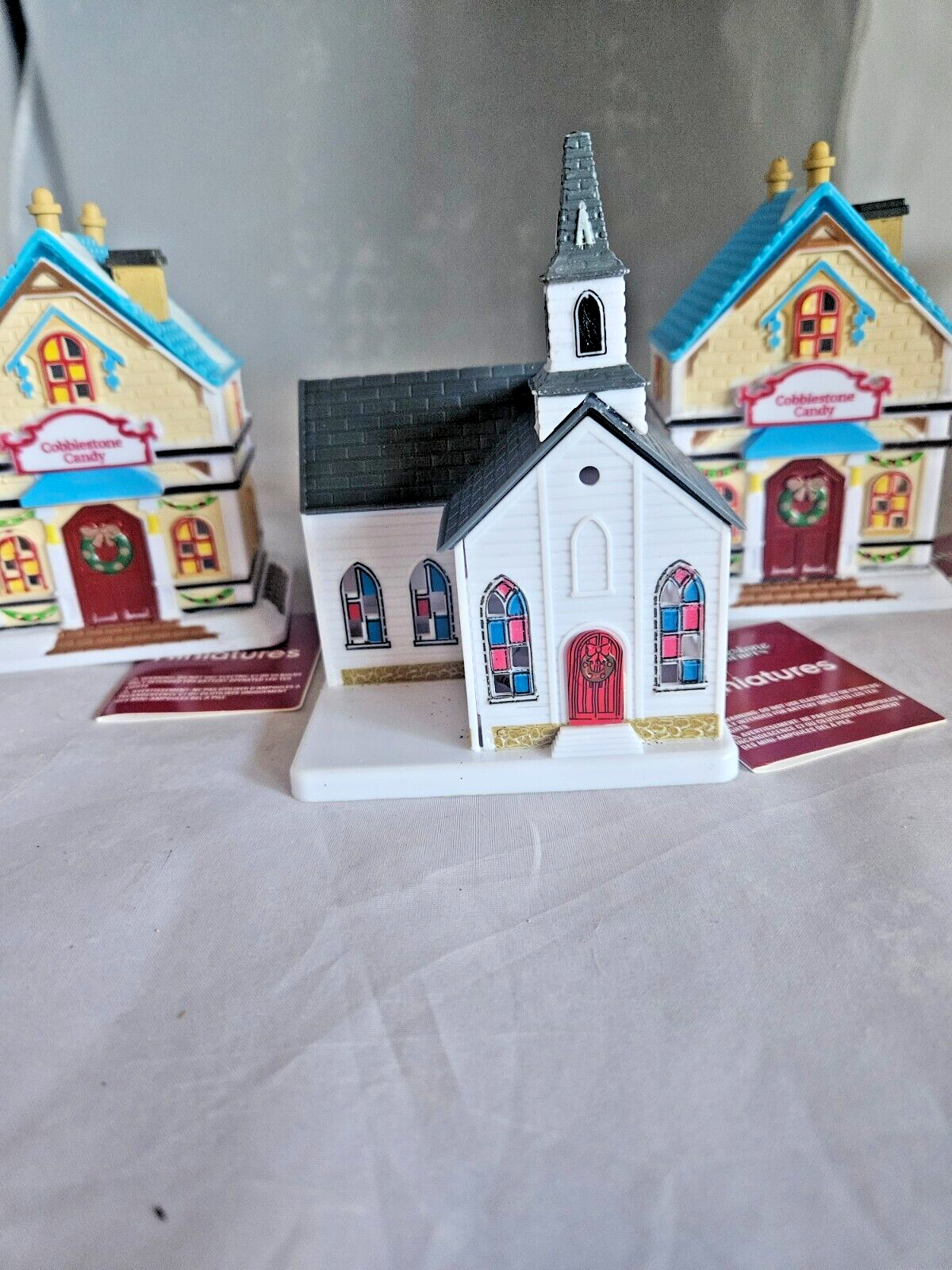 Picture 1 of 6