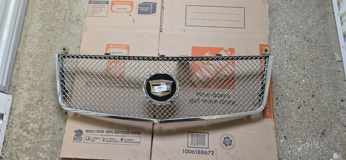 2002-2006 Cadillac Escalade E&G Classic Front Hood Chrome Grill |W2486 - Picture 9 of 23