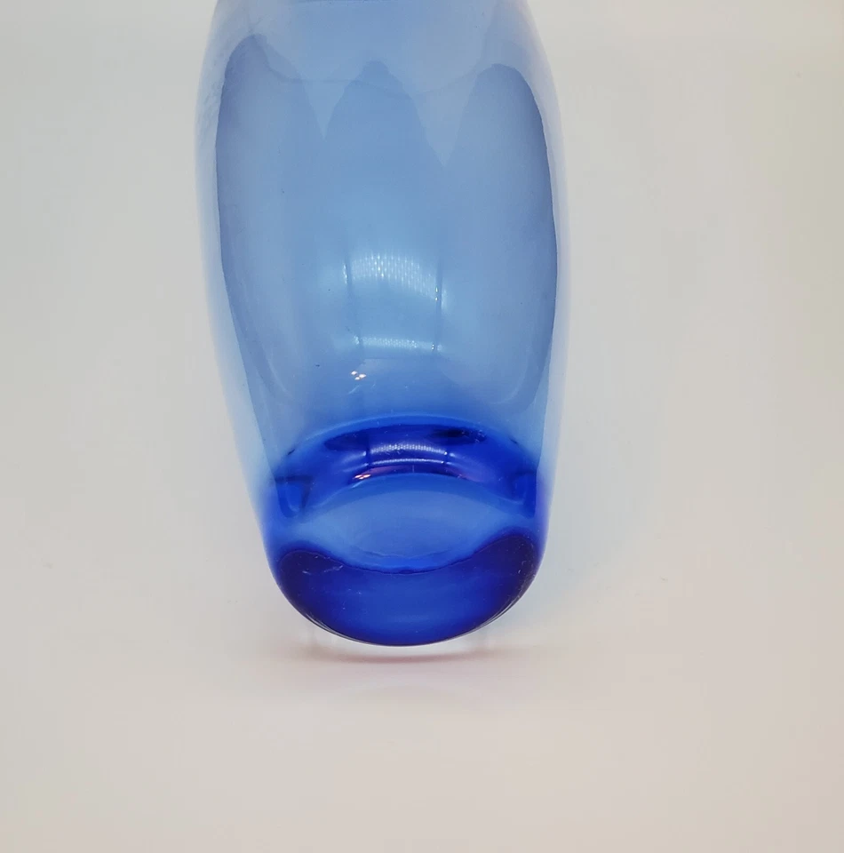 Florero azul cielo LSA INTL FONDO GRUESO 10 PULGADAS DE ALTO Foto 3 de 3