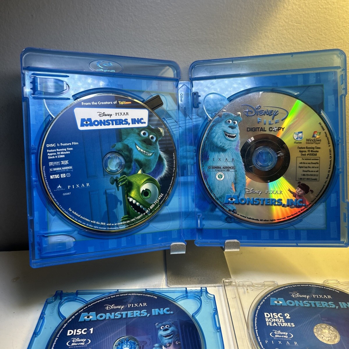 【コンユ】MONSTER 【DVD付き】 Disney/Pixar's Monsters, Inc. (2001) DVD / 4K Comparison