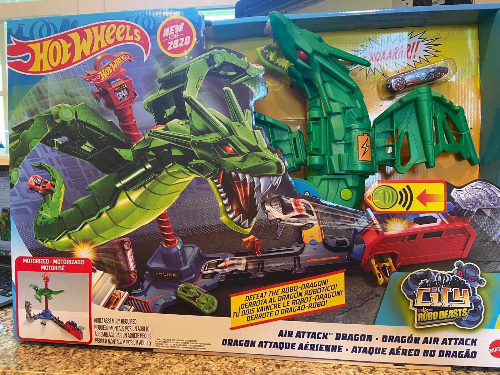 Hot Wheels Air Attack Dragon Play Set - BRAND NEW NEVER BEEN OPENED! T001 -  HNN