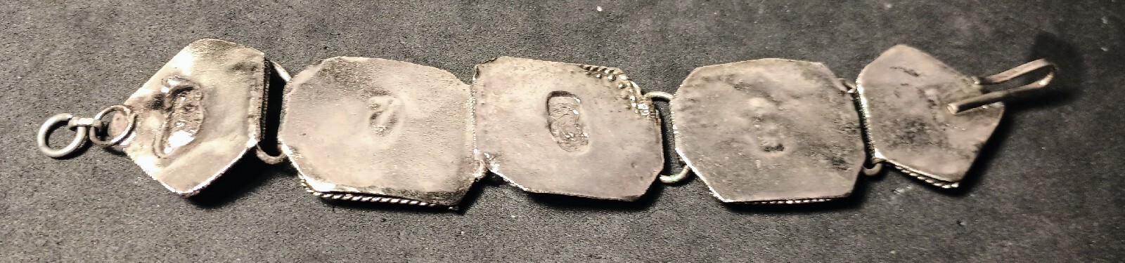 Foto 12 di 15