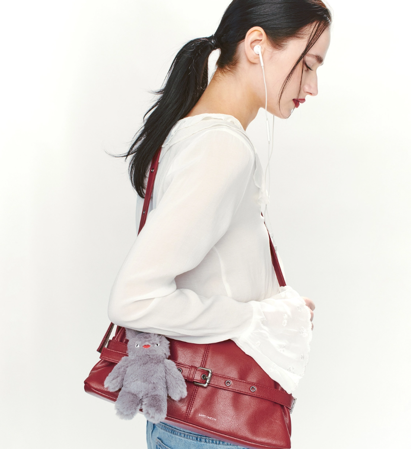 【SAMO ONDOH】韓国人気★Luna Belt Bag M SAMO ONDOH Luna Belt Bag M Red | Korean Fashion Waist
