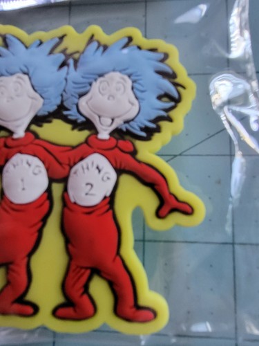 Marca Greenbrier: Sacapuntas Dr. Seuss Thing 1 & Thing 2 - Nuevo y Envío Gratis - Imagen 6 de 10