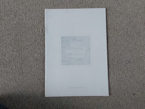 vintage jaguar brochures three brochures see details 1984 1991 1993 very Rare - Picture 9 of 24