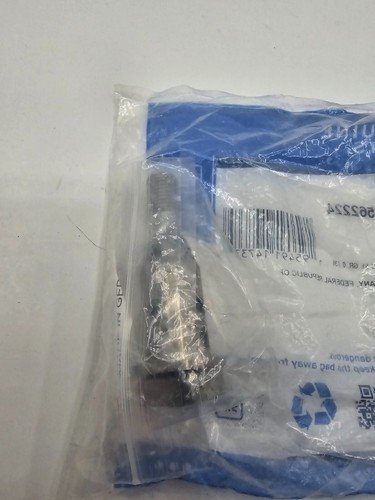 GM 55562224 CAM SHAFT SPROCKET BOLT W/ ACTUATOR VALVE For 11-16 CHEVY CRUZE 1.4L - Picture 3 of 7