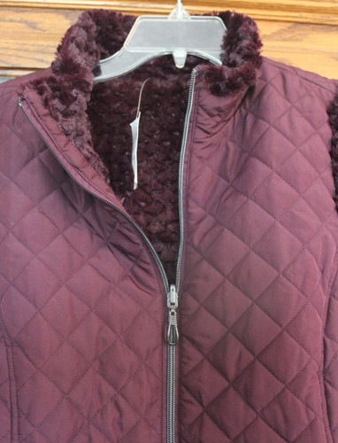 D & Co Reversible Burgundy Faux Fur Vest Sz Lg NWT L#519 - Picture 2 of 6