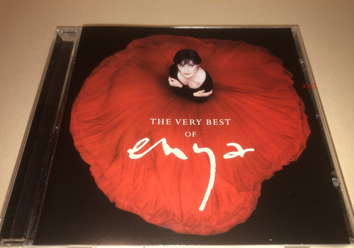 Best of Enya CD 19 hits Orinoco Flow Caribbean Blue Celts Oiche Chiuin Book Days - Bild 1 von 6