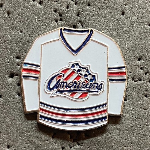 Rochester Americans White Jersey AHL Hockey Pin - Zdjęcie 1 z 2
