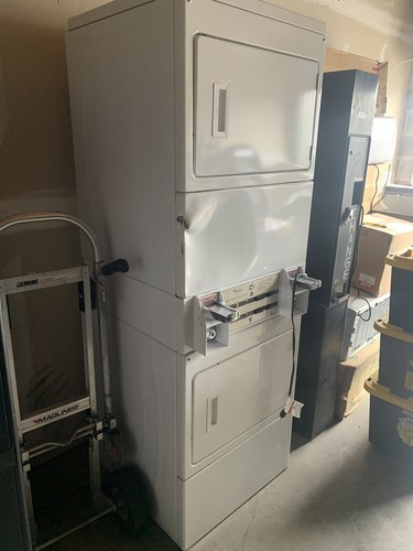 Whirlpool Gas Coin Operated Stack Dryer - Picture 2 of 3