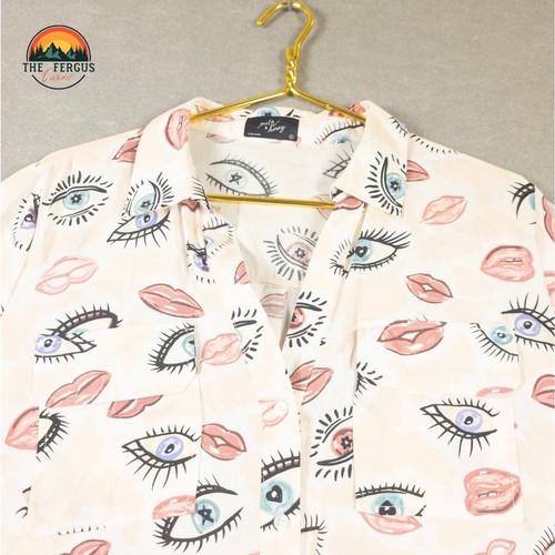 Milk & Honey White Blouse Button Up Artsy Lips Eyes Novelty Preppy Women's XL - Picture 5 of 9