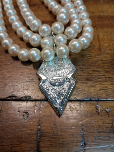 Collana + orecchini pendenti strass perle finte firmati Carolee vintage 3 fili - Foto 5 di 5
