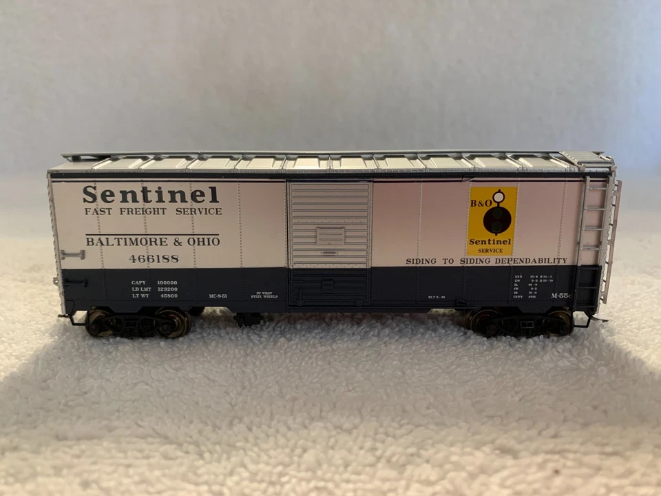Intermountain #050101-05 HO Scale B & O 1937 AAR 40' Boxcar #466188 #10 of 75 - Image 2 of 4