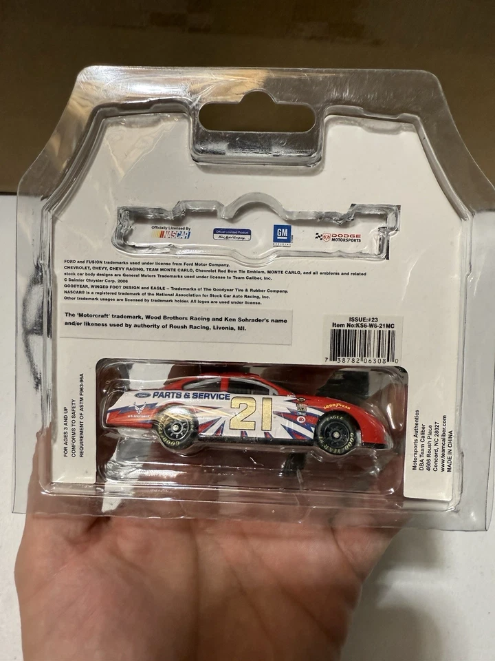 Ken Schrader #21 Motorcraft Wood Brothers Team Caliber 2006 1/64 Nascar Diecast - Image 4 of 4