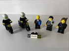 LEGO CLASSIC TOWN Police with Badges and Accessories! Two Motorcycles!