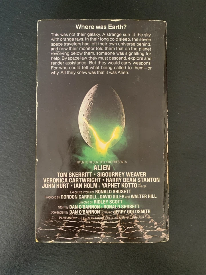 “Alien” by Alan Dean Foster (1979) Warner Books 1st Print Paperback - Image 4 of 4