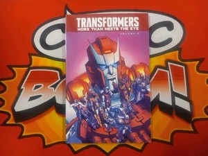 その他 Transformers More Than Meets The Eye 8 Transformers: More Than Meets the Eye, Volume 8 by James