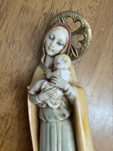 In Italien hergestellte Madonna mit Kind Statue Figur 6,25 Zoll echter Carrara Marmorsockel - Bild 6 von 6