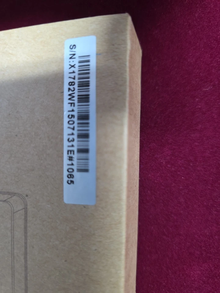 iRulu 7" 8 GB RAM Android 8.1 Quad Core 1024x600 Tablet - Black - Image 2 of 4