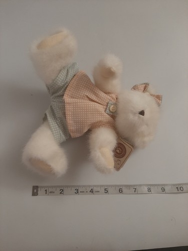 Boyds Bears Plush April Mae Bear - Picture 9 of 9