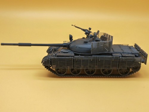 3D Printing 1/72 Soviet T-62 Main Battle Tank Mesh Armor Unpainted Model Kit - Picture 3 of 7