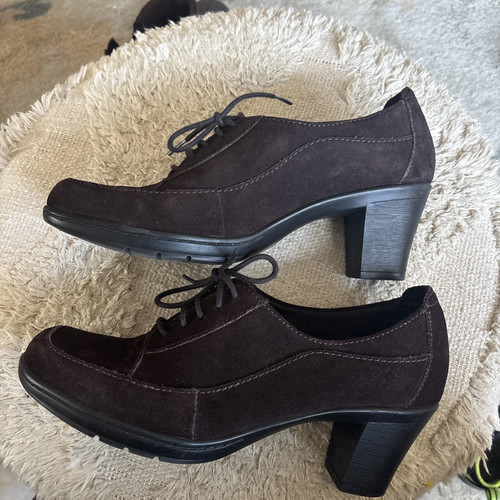 Clark's Bendables Brown Suede lace Up shoe womens size 8W PERFECT - Picture 4 of 8