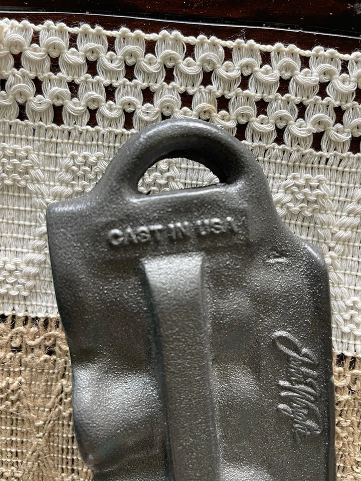 Vintage John Wright Cast Iron 1993 Christmas Mold Primitive Decor Country - Image 3 of 4