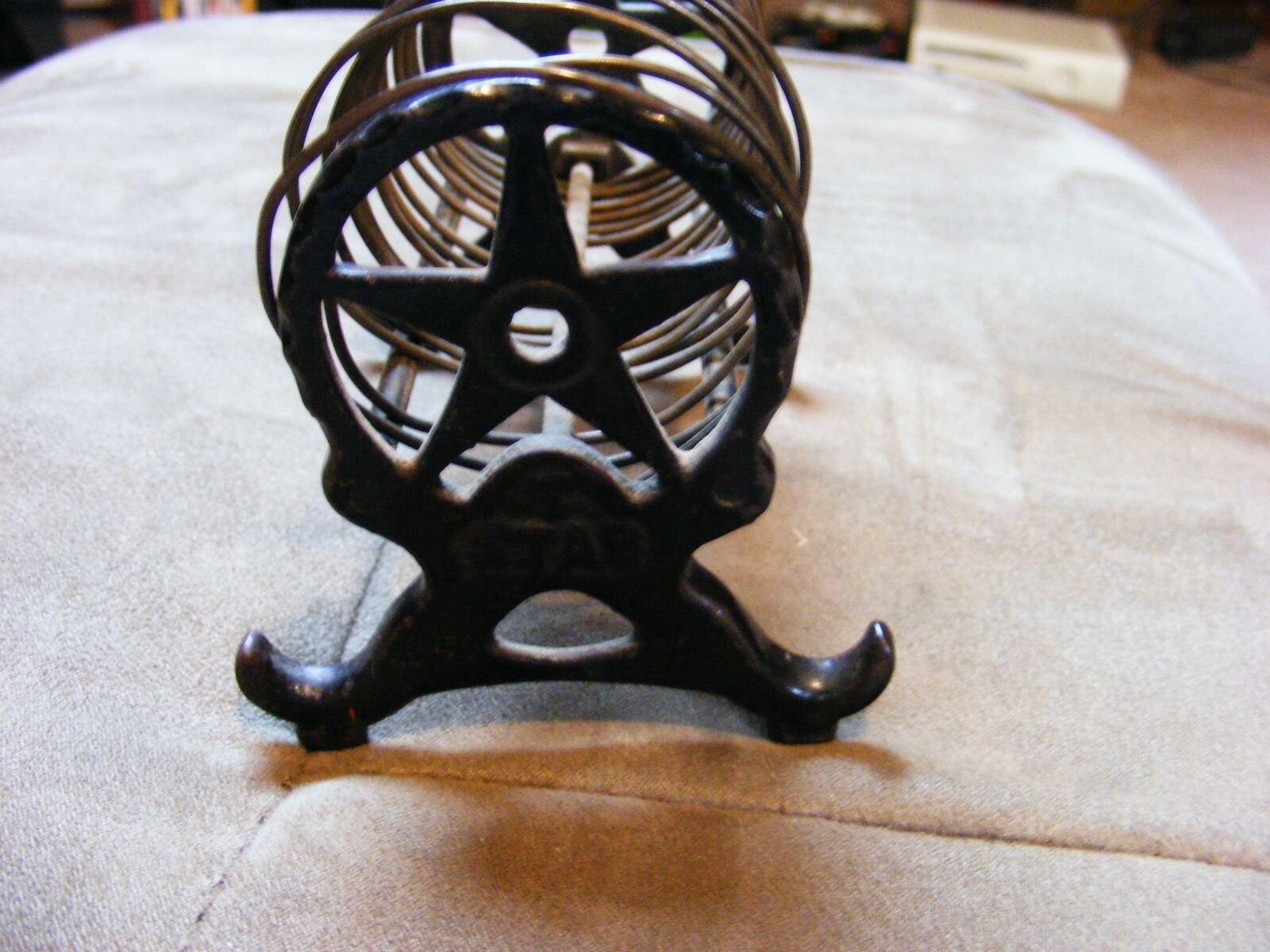 Picture 3 of 8
