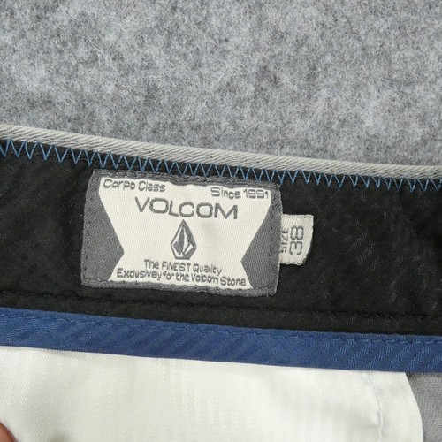 Volcom Shorts Mens 38 Chino Flat Front Gray Casual w Logo 10" Inseam - Picture 14 of 17
