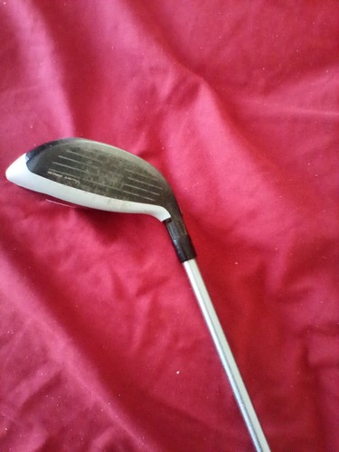 Taylormade SIM Left Hand 3 Hybrid. KBS Graphite Shaft - Picture 2 of 4