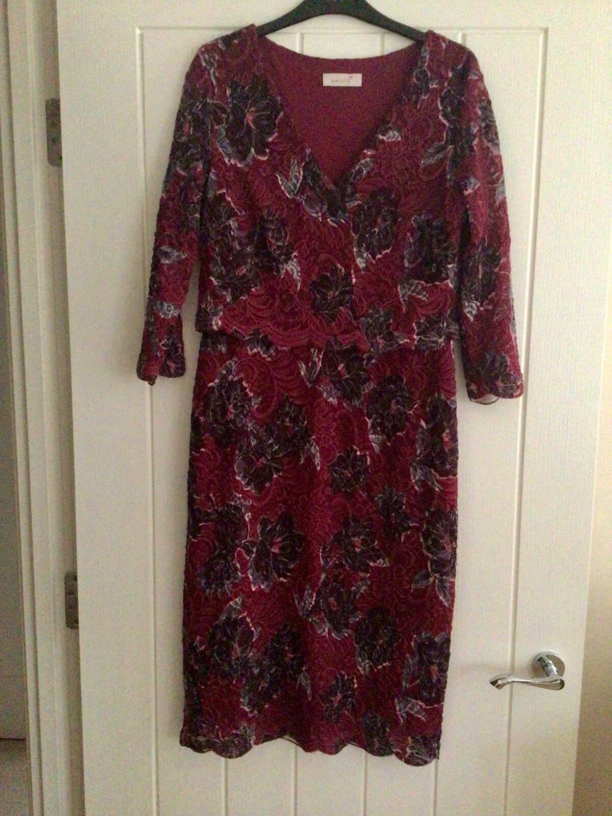 Picture 1 of 6