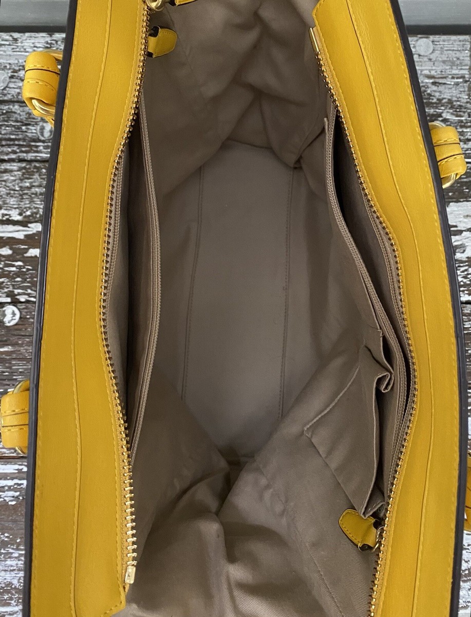COACH Legacy Tanner Yellow Leather Tassel Shoulder Tote COACH Legacy Tanner Yellow Leather Tassel Shoulder Tote