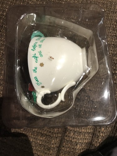 ENESCO CHRISTMAS ORNAMENT: COZY CUPS: NOT A CREATURE WAS STIRRING MOUSE NEW - Imagen 7 de 7