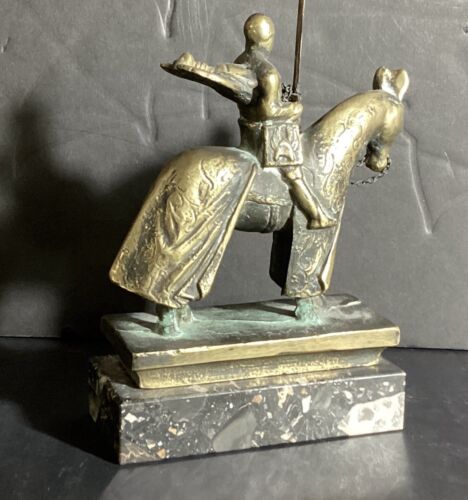 Vintage Solid Bronze Crusader Knight On Horseback & Mounted On Marble Base - Picture 10 of 11